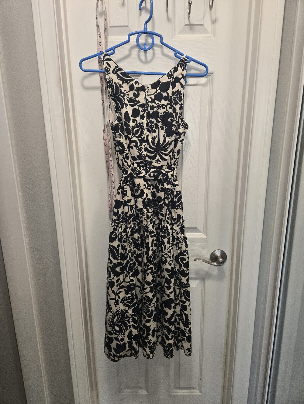 Ann Taylor Dress Size 0P - Picture 5 of 9